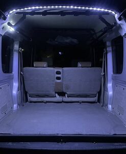 スズキ　エブリィ エブリイ エブリー　DA64V 車中泊　キャンプ　ソロキャンプ　釣り　必見　LED ハイルーフ　荷室灯　室内灯