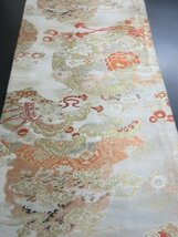 1円 良品 正絹 丸帯 総刺繍 アンティーク 大正浪漫 源氏車 草花 四季花 古典文様 全通柄 高級 長さ384cm◆逸品◆【夢職】★★★★_画像3