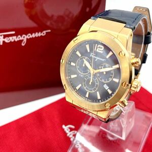 【至高の贅】定価23万 極美品 Salvatore Ferragamo サルヴァトーレ フェラガモ メンズ 腕時計 クロノグラフ ゴールド×ネイビー