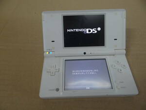 SY1678　Nintendo DSi 本体のみ 現状品