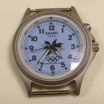 ♪ガラスキズなし 極美品 セイコー SEIKO V671-6000 1998年長野オリンピック記念 水色文字盤 メンズ腕時計_画像3