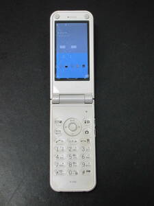 【中古】 docomo STYLE series N-06B ホワイト ガラケー 携帯電話 制限○ ③