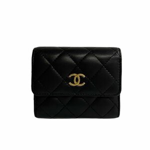 極 美品 箱 袋付 カード シール有 28番台 CHANEL シャネル マトラッセ ラムスキン レザー 本革 ココマーク 三つ折り財布 036-8