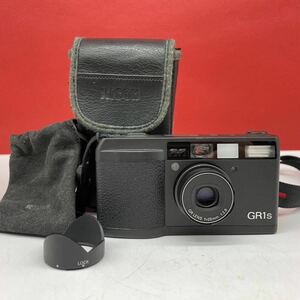 □ RICOH GR1s コンパクトフィルムカメラ ブラック 28mm F2.8 動作確認済 シャッター、フラッシュOK ケース リコー