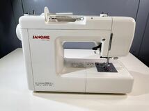 ★美品 通電確認済み JANOME コンピュータミシン Model 844型 GN8500 手工芸 ハンドクラフト 裁縫 ハードケース付 説明書 中古品 管理J116_画像3