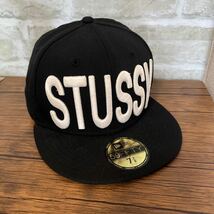 ステューシー ×ニューエラ STUSSY × NEW ERA ビッグロゴ　サイズ7 3/8 (58.7cm) _画像1