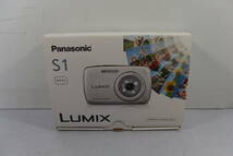 ◆未使用 Panasonic(パナソニック) ハイスピードフォーカス デジタルカメラ LUMIX DMC-S1 W(ホワイト) おまかせiAモード/高性能手振れ補正_画像1