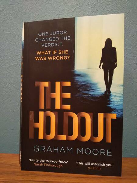 〈洋書〉評決の代償 THE HOLDOUT／グレアム・ムーア Graham Moore ◎推理小説 リーガル・サスペンス スリラー ミステリー サスペンス