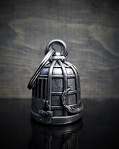 米国製 Bravo Bells 小悪魔 牢獄 ベル [Caged] Made in USA 魔除け お守り バイク オートバイ 鈴 アクセサリー ガーディアンベル ギフトに!_画像4