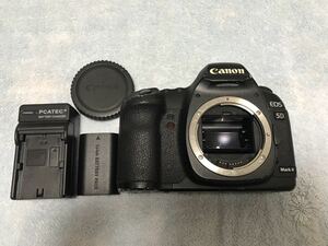 Canon EOS 5D Mark II Canonのデジタル一眼レフカメラ　まだまだガンガン使えます！！！ #1259