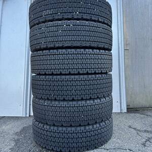 送料無料　4トン車 スーパーバリ山★ 225/80R17.5 123/122L 2021年製 ブリヂストン W900 6本セット スタッドレス　64