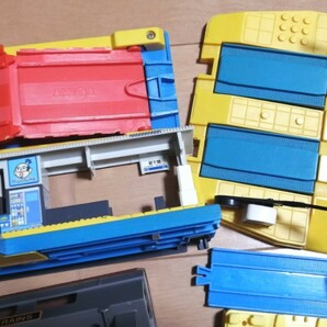 TOMY トミー まとめ売り 大量 プラレール 曲線レール 直線 レール 駅 線路 車両 いろんなレール等有り 線路が分かれる の画像3