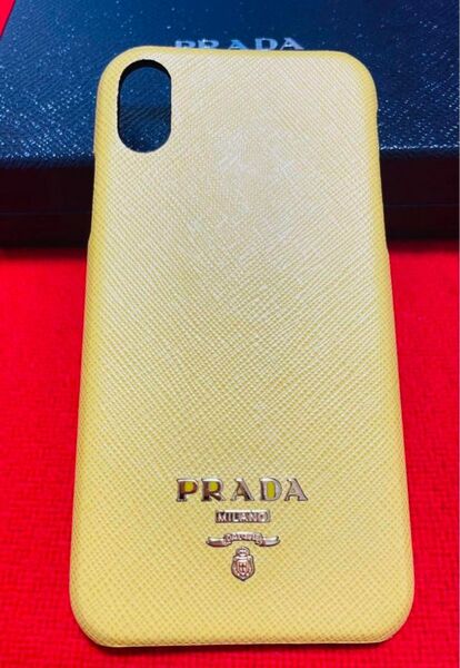 新品.本物】PRADA プラダ　iphoneX XS ケース　黄色　開運色