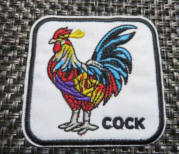 白EU鶏　丸角正方形■新品 ヨーロッパデザイン　鶏　にわとり　COCK 刺繍ワッペン■ファッション■洋服・衣類・衣服DIY■《幸せアイテム》