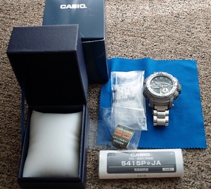 CASIO　カシオ　PRG-280D-7JF　プロトレック　美品です。