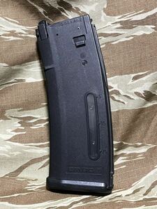 実物 MAGPUL マグプル EMAG 30 マガジン 30連マグ 片窓 E-MAG BLACK devgru aor1 hk416 ptw トレポン