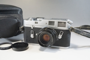 【393】Leica/ライカ　M4　／LENDS　SUMMICRON　1:2/35　LEITZ　CANADA　専用ケース付き