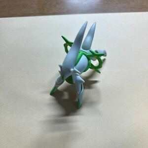 立体ポケモン図鑑　ポケモン　フィギュア　アルセウス