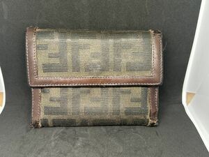 FENDI フェンディ 財布 二つ折り ズッカ 