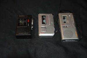 マイクロカセット レコーダー ソニ―　3台セット　　（ポケットテレコ） 　　（4）