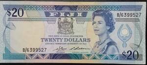 (B-1180) フィジー　20ドル紙幣　エリザベス女王 1980年代