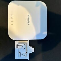 中古 NETGEAR WiFi6 AX1800 Dual Band無線LAN 法人向け アクセスポイント PoE受電 11ax (1201Mbps+574Mbps) WAX214 MU-MIMO 2x2_画像1