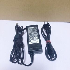 中古TOSHIBA 東芝 PA3714U-1ACA出力:19V 3.42A 純正 ノートPC用ACアダプター 外径5.5mm内径2.5mm動作保証 管理番号SHA 1131