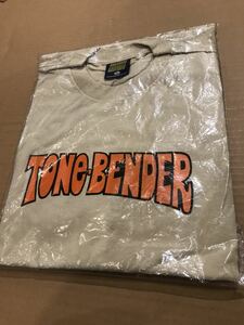 ＊最終＊ TONEBENDER の T-シャツです。　　トーンベンダー ファズ