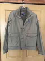 冬前に早物勝ち良質 ＦＡ１７モデル patagonia パタゴニア Maple Grove Canvas JKT メープルグローブキャンバスＪＫ サイズＭ　ベージュ_画像1