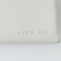 エヴァムエヴァ evam eva レザーマルチケース /ライトグレージュ アイボリー カードケース 本革【2400013568012】_画像8