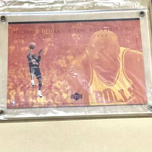Michael Jordan Auto プリント・サイン入り 5 Time NBA Finals MVP Clebrates Upper Deckの画像5