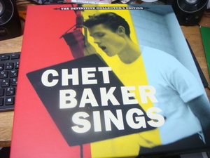 CHET BAKER SINGS THE DEFINITIVE COLLECTOT'S EDITION 重量LP ＋ ｃｄ ＋ 80ページ ハードカバーブックレット（cd 未開封）