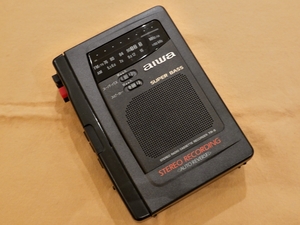 aiwa アイワ　ステレオ ラジオ カセットレコーダー　TR-5　ジャンク品