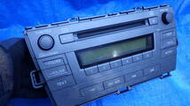 トヨタ　30　プリウス　ZVW30　純正　CD デッキ オーディオ　プレーヤー　ラジオ　　動作品　管H1115-3_画像2