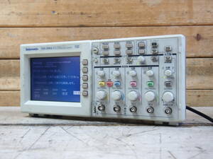 ☆【1F1128-56】 Tektronix テクトロニクス デジタルストレージオシロスコープ TDS2004 60MHz 1GS/s ジャンク