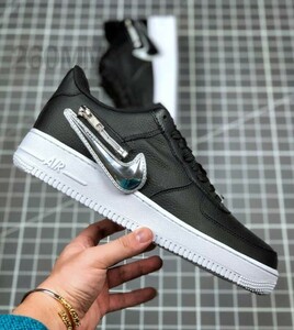 9N【特価/Used/入手困難】NIKE AIR FORCE 1 '07 PRM BLACK/WHITE-LASER CRIMS/Jordan sb atmos AIRMAX dunk acg supreme 1 2 4 95 97 90 