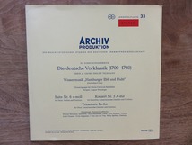 ARCHIV 198 198 / Die Deutsche Volklassik Telemann / 糸縫い / 赤ステレオ / 深溝 / DG / LP / レコード_画像1