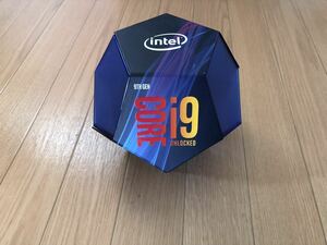 Intel Core i9 9900K BOX 中古
