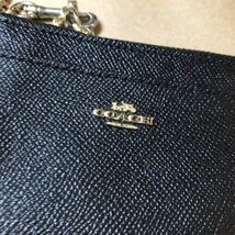 COACH コーチ パスケース 小銭入れ カードケース 名刺入れ ミニ財布 雑貨 レディース ブラック レザー ポケットサイズ チェーン付き_画像3