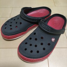 crocs クロックス フロントコート 27㎝ 9 赤 レッド 黒 ブラック_画像1