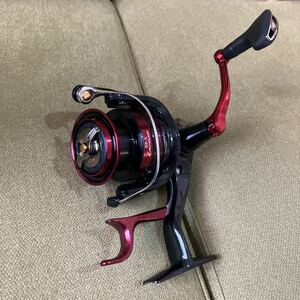 SHIMANO シマノ　２３ＢＢＸラリッサ２５００ＤＨＧ スピニングリール 