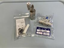 【CO2添加セット】【水草】【水槽】チャーム CO2フルセット オリジナルコンパクトレギュレーター 電磁弁付きセット　低速制御スピコン付き_画像2