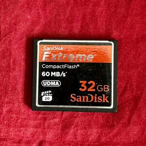 SanDisk コンパクトフラッシュ カード Extreme 32GB UDMA CompactFlash サンディスク 