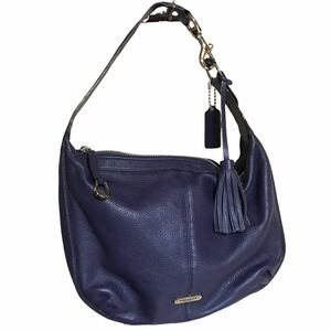 【COACH】コーチ アベリーレザー スモールホーボー ショルダー バッグ 25×28×14㎝ パープル 本革 肩掛け カバン チャーム付き 美品 正規