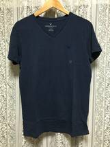 セール! 正規品 本物 新品 アメリカンイーグル Vネック Tシャツ AMERICAN EAGLE 着心地抜群 綿100% 知的で 上品な ネイビー 濃紺 S ( M_画像2