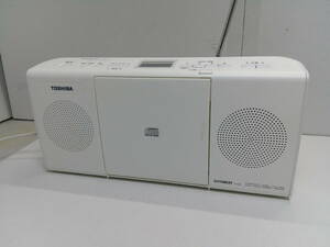 76　東芝　TY-C24　CDラジオ　ラジカセ　通電・CD再生・AM/FMラジオ受信確認　2016年製　元箱・取説なし　電源ケーブル付き