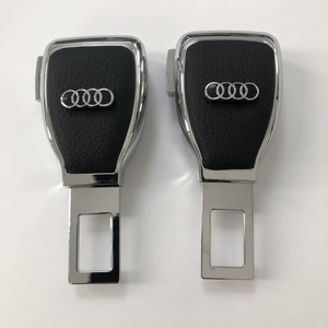 【2個セット】Audi バックルクリップ クワトロ TT クーペ RS A4 A3 A5 スポーツバック Q5 A8 R8 A7 A1 RS6 Q3 S5 S7 RS4