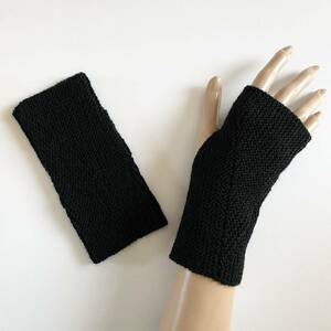 オパール毛糸 手編み ハンドメイド ハンドウォーマー カバー 指なし手袋 C