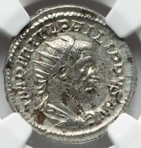 稀少銀貨 ローマ帝国 アンティークコイン NGC AD 西暦 244-249 ビンテージ 古代 希少 シルバーコイン 銀貨 ドミティアヌス デナリウス_画像1