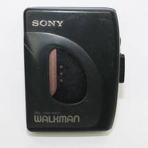 SONY ソニー カセットウォークマン WM-EX21 メタル再生対応 AVLS搭載　M445239_画像1